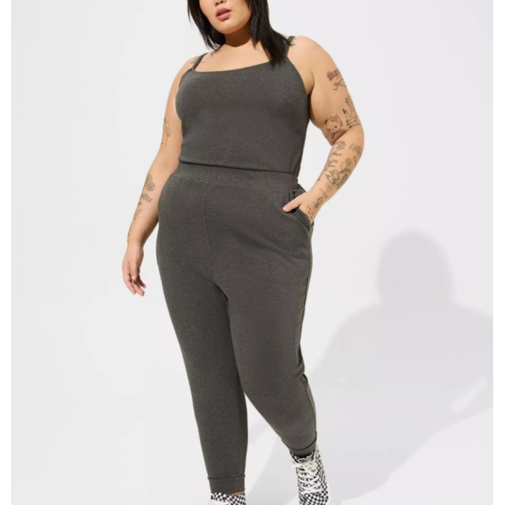 Torrid - Ponte Heather Gray Rayon Sleeveless Jumpsuit - 2X